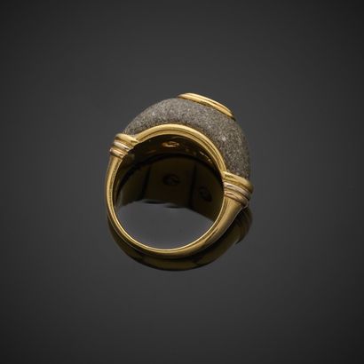 CARTIER.
Bague jonc en or jaune 750 millièmes,...