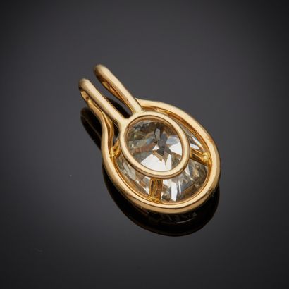 Pendentif en or jaune 750 millièmes, présentant...