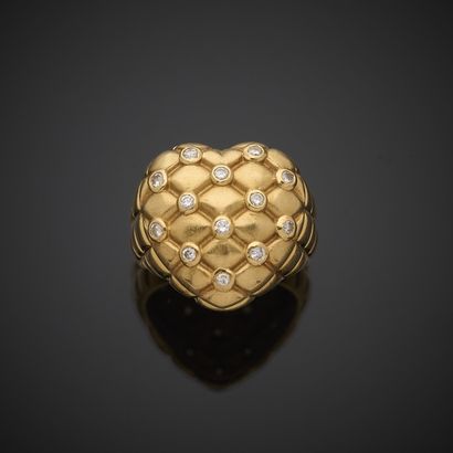 Bague en or jaune 750 millièmes, figurant...