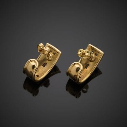 Paire de boutons d'oreille en or jaune 750...