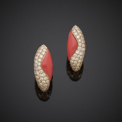 Paire de boutons d'oreille en or rose 750...