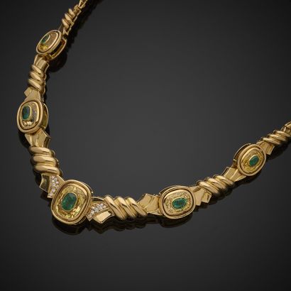MELLERIO.
Necklace in yellow gold 750 thousandths,...