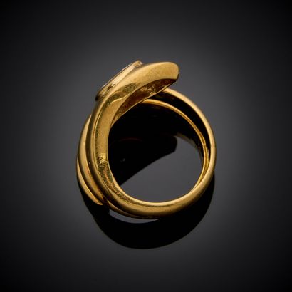 Bague serpent en or jaune 750 millièmes,...