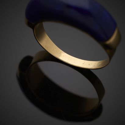 VAN CLEEF AND ARPELS.
Bague à transformation...