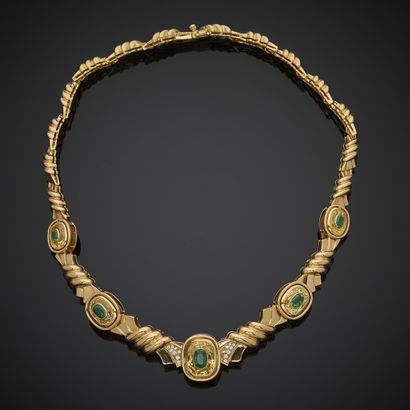 MELLERIO.
Necklace in yellow gold 750 thousandths,...