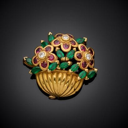 LEYSEN.
750 thousandth yellow gold clip brooch...