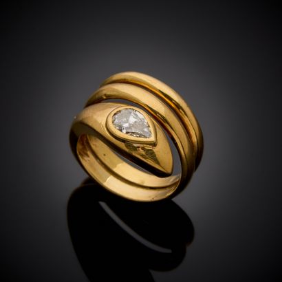 Bague serpent en or jaune 750 millièmes,...