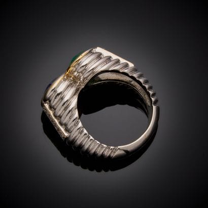 A&A TURNER.
Bague en platine 850 millièmes...