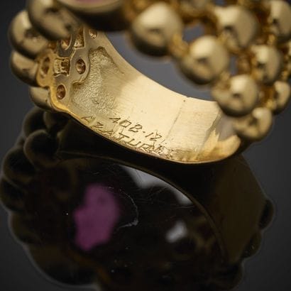 A&A TURNER.
Bague bandeau en or jaune 750...