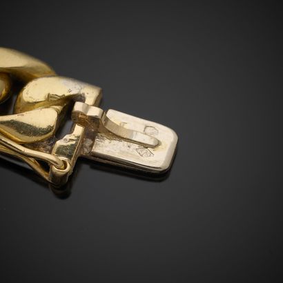 BULGARI.
Bracelet en or jaune 750 millièmes,...