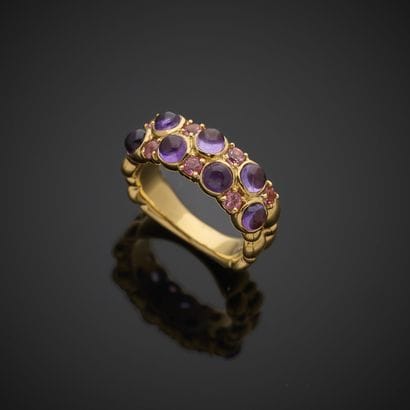 RUGIADA.
Bague bandeau en or rose 750 millièmes,...