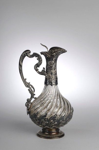 Aiguière balustre en verre soufflé et moulé...