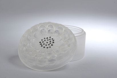 Poudrier LALIQUE.