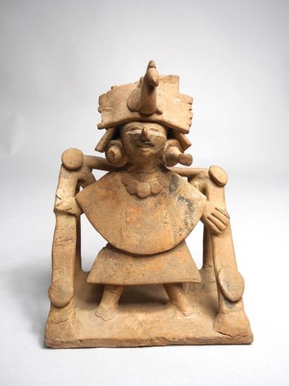 Personnage féminin sur un palanquin, terre...