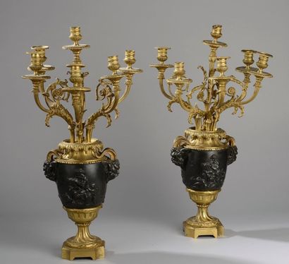 Paire de candélabres à cinqs lumières en...