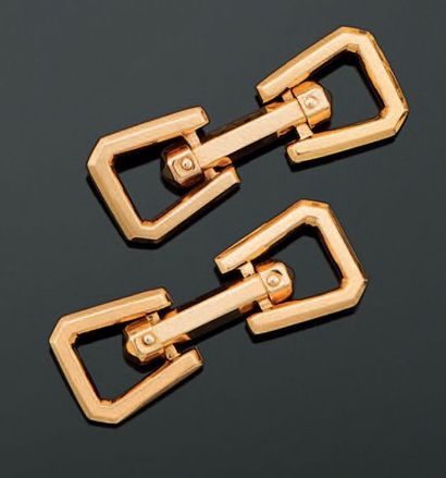 Paire de BOUTONS DE MANCHETTES rigides en...
