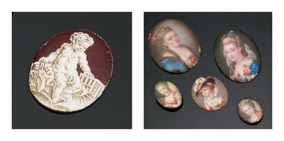 Trois petites PLAQUES ovales de cuivre émaillé...