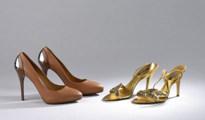 RALPH LAUREN

Paire d'escarpins à talons...