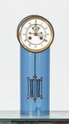 Attribuée à Roger Landault. Pendule à cadran...