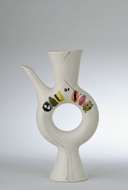 ROGER CAPRON (1922 - 2006)

Verseuse à anneau...