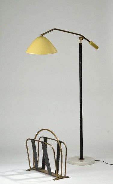 STYLUX MILANO

Lampadaire en laiton et tôle...
