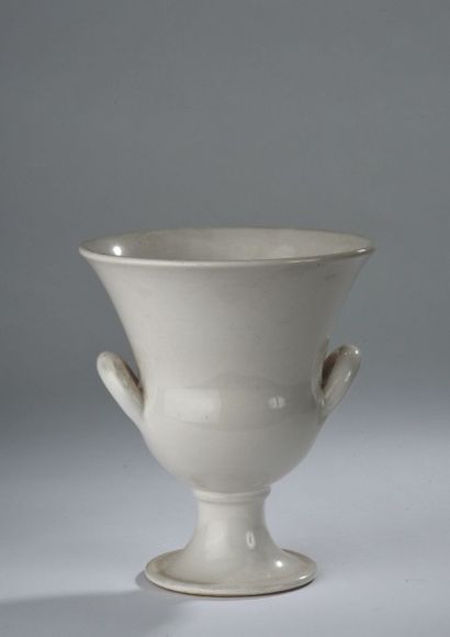 * Pol CHAMBOST (1906 - 1983)

Vase cratère...