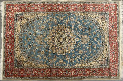 Tapis NAIM CHICHLA en laine kork, les palmettes...