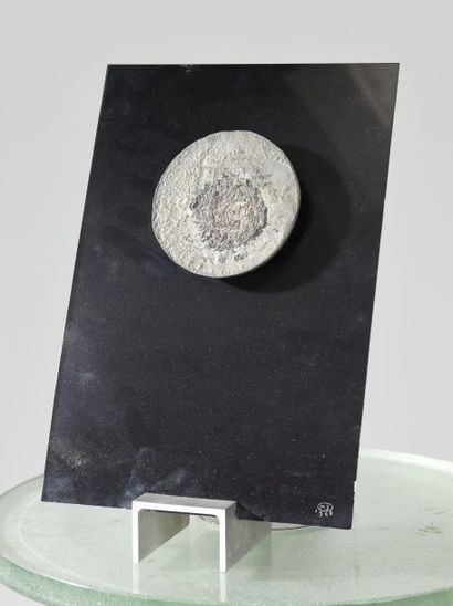 Serge MOUILLE (1922-1988). Médaille de bronze...