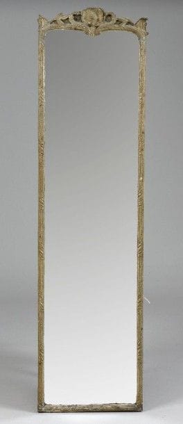 Miroir d'entre deux en bois sculpté laqué...