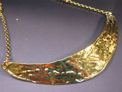 Collier en or jaune maille jaseron, centré...