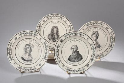 CREIL. Suite de dix assiettes en faïence...
