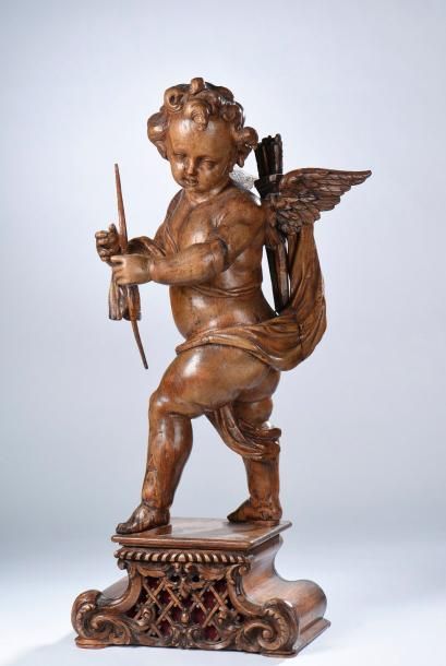 Amour en tilleul patiné sculpté en ronde...