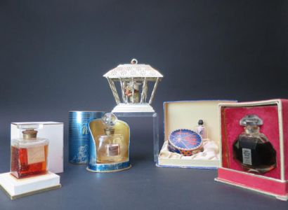 Divers parfumeurs (années 1920-1950)
Lot...