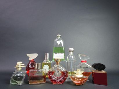 Divers parfumeurs (années 2000)
Lot comprenant...