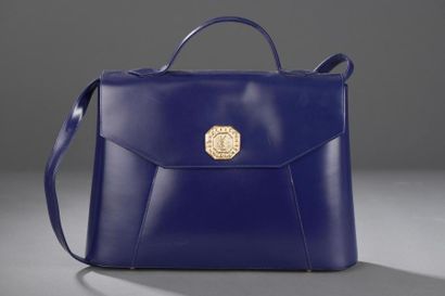 Yves SAINT LAURENT.

Sac à main/porte-documents...