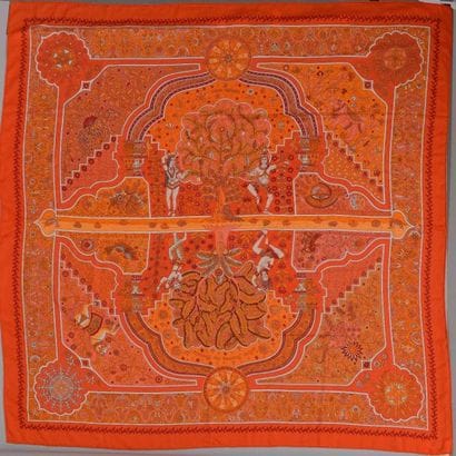 HERMES.

Châle en cachemire et soie modèle...