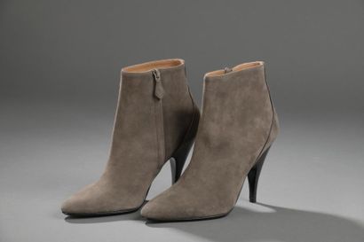 HERMES.

Paire de bottines modèle 