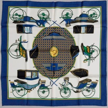 HERMES. 

Carré de soie 