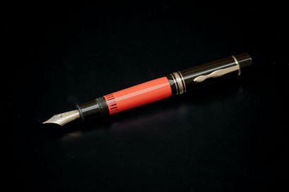 MONTBLANC
Stylo plume modèle 