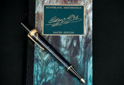 MONTBLANC
Stylo bille modèle 