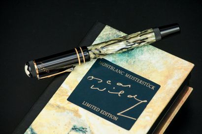 MONTBLANC
Stylo plume modèle 