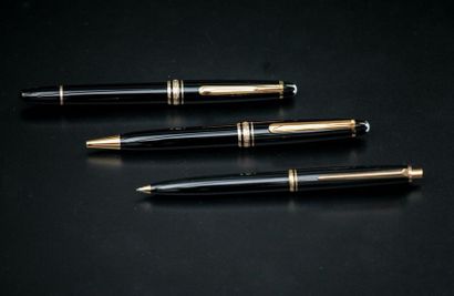 MONTBLANC
Ensemble comprenant un stylo bille...