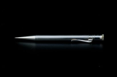 FABER-CASTEL 

Porte-mine en argent, le corps...