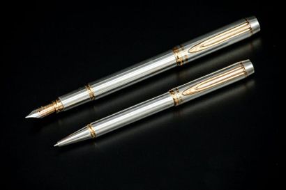 WATERMAN

Parure comprenant un stylo bille...
