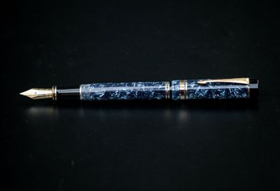 PARKER
Stylo plume modèle 