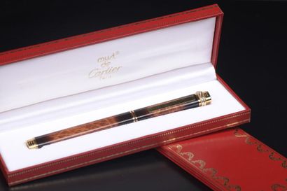 MUST DE CARTIER
Stylo à bille modèle 