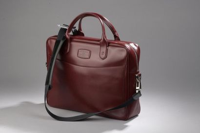 DUPONT
Sac porte-documents en cuir lisse...