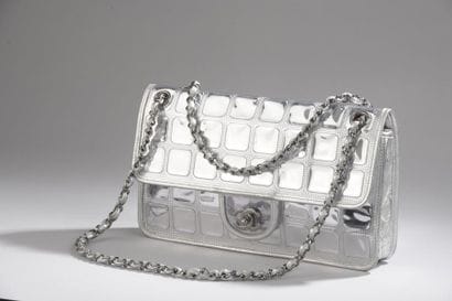 CHANEL
Sac modèle 