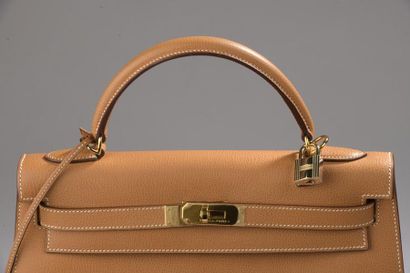 
HERMÈS
Sac modèle 