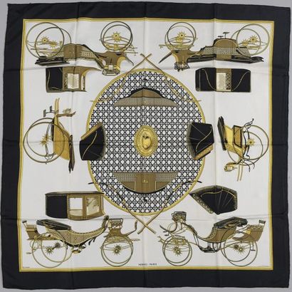 HERMÈS
Carré de soie 